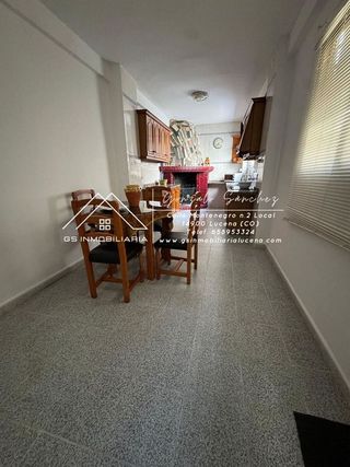 Casa adosada en venta en Lucena