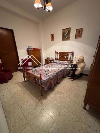 Casa adosada en venta en Lucena
