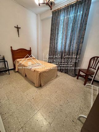 Casa adosada en venta en Lucena