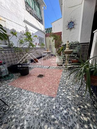 Casa adosada en venta en Lucena