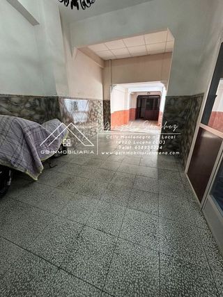 Casa adosada en venta en Lucena