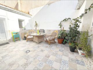 Chalet en venta en Novelda