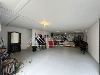 Casa adosada en venta en Lucena