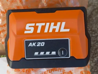 Desbrozadora STIHL FSA 60 R a batería