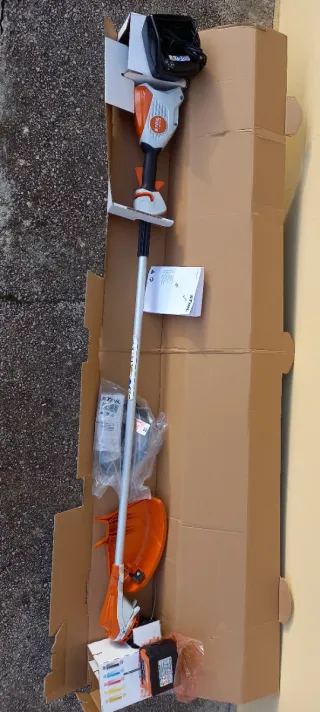 Desbrozadora STIHL FSA 60 R a batería