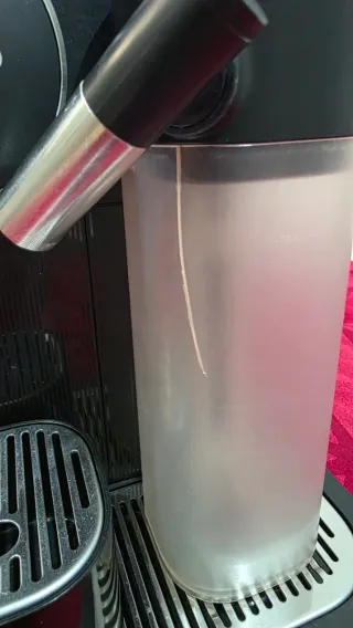 Macchina da caffè De'Longhi Nespresso Gran Lattiss