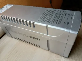 Sai Salicru Pro 650va. Batería buen estado.