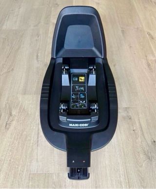 Maxi-Cosi Pebble Pro + FamilyFix2 Isofix