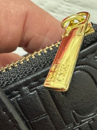 Billetera CH Monogram Negra Nueva