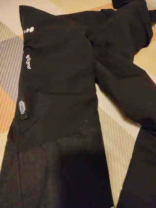 Pantalón de esquí negro con tirantes