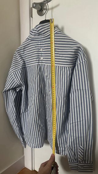 Camisa Bershka Rayas Azul y Blanco Talla L