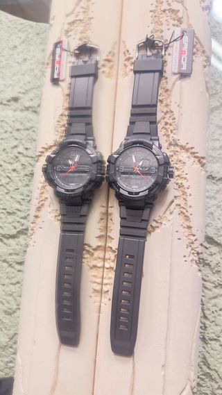 Reloj Deportivo Negro y Beige