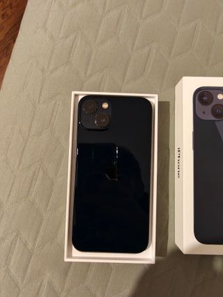 Apple iPhone 13 128GB Nero