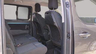 Peugeot Traveller BlueHDi 150 Allure Standard EAT6 132 kW (180 CV)