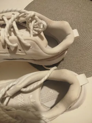 Zapatillas Adidas Beige/Blancas