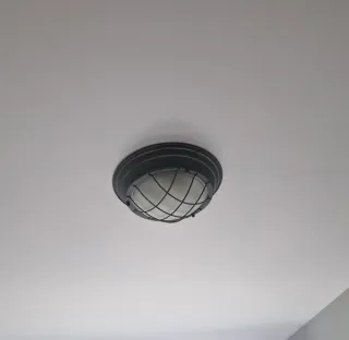 Lámpara de techo gris rustico, con cristal.