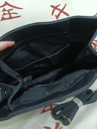 Bolso grande floral nuevo.