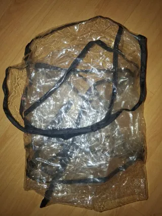 Funda protectora lluvia  UNIVERSAL  marca TUC TUC