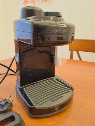 Cafetera Delonghi Caffe Parma Negra