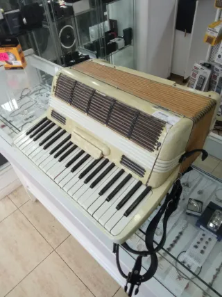 Acordeón Settimio Soprani 120