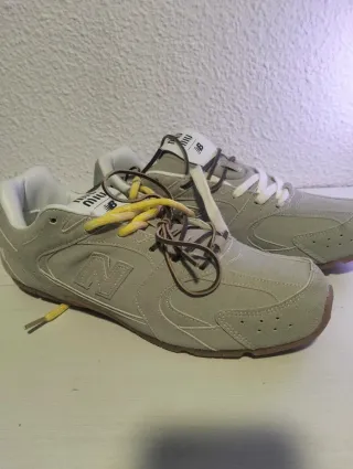 New Balance x Miu Miu Gris