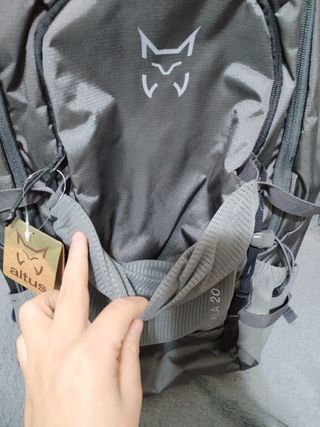 Mochila Altus Musala 20 Gris