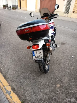 Honda África Twin 750 Trail