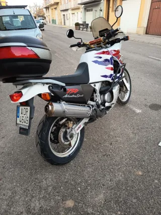 Honda África Twin 750 Trail