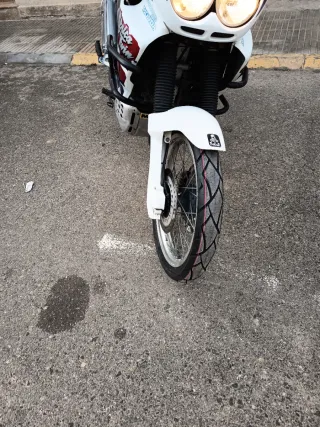 Honda África Twin 750 Trail