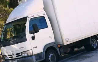 TRANSPORTES Y MUDANZAS LOCALES Y NACIONALES