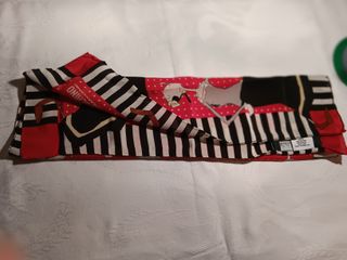 Foulard Moschino Cheap and Chic Olivia Seta