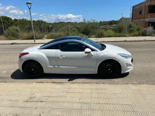 Peugeot RCZ 2011