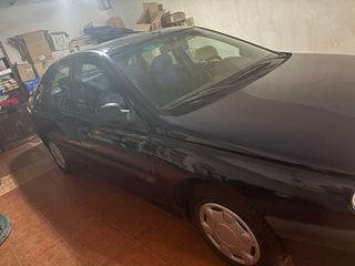 Renault Laguna 2000