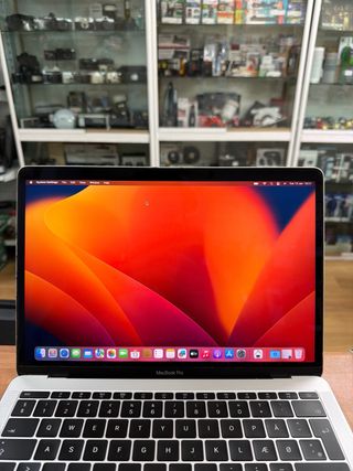 MacBook Pro 2017 13” i5 8GB RAM 128GB SSD