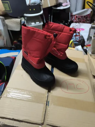 Botas de agua niño talla 32