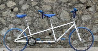 Bicicleta Tandem BH Blanca y Azul
