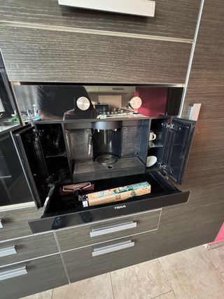 Cafetera Teka LC 835MC (Reparada garantia 6 meses)