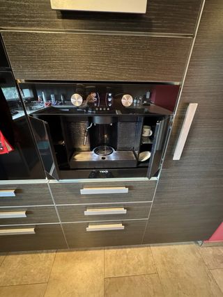 Cafetera Teka LC 835MC (Reparada garantia 6 meses)