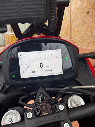 Moto Morini Xcape 649  Gold. Trail - 6800km. 08/24