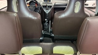 Toyota iQ iQ 1.0