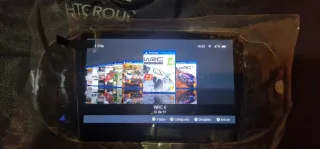 PS Vita con juegos Mario, GTA y FC25