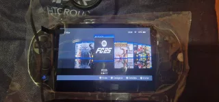 PS Vita con juegos Mario, GTA y FC25