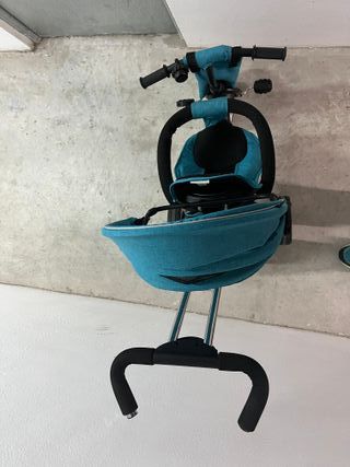 Triciclo Kinderkraft con capota y seguridad