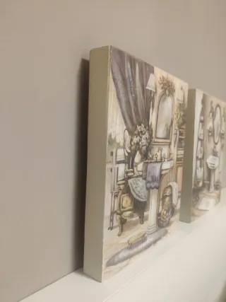 Dos cuadros decorativos de baño