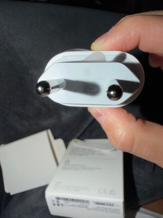 Adaptador Apple USB-C 20W