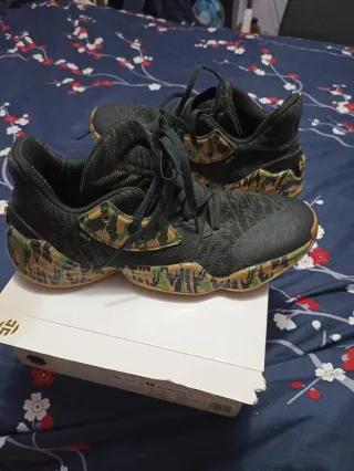 Zapatillas Adidas Harden Vol. 4 Talla 48