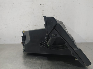 GUANTERA NISSAN QASHQAI (J10) R9MB405 68520BR60A