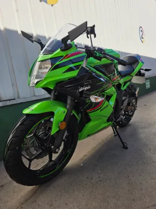 Kawasaki Ninja 125cc Verde