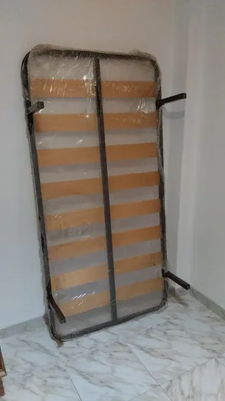 Somier de láminas metálico y madera