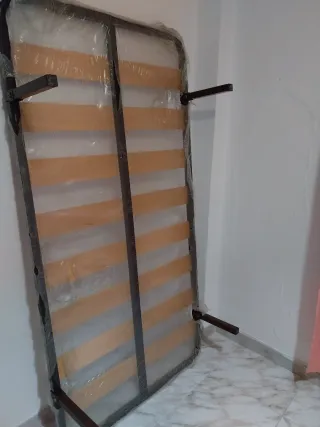 Somier de láminas metálico y madera